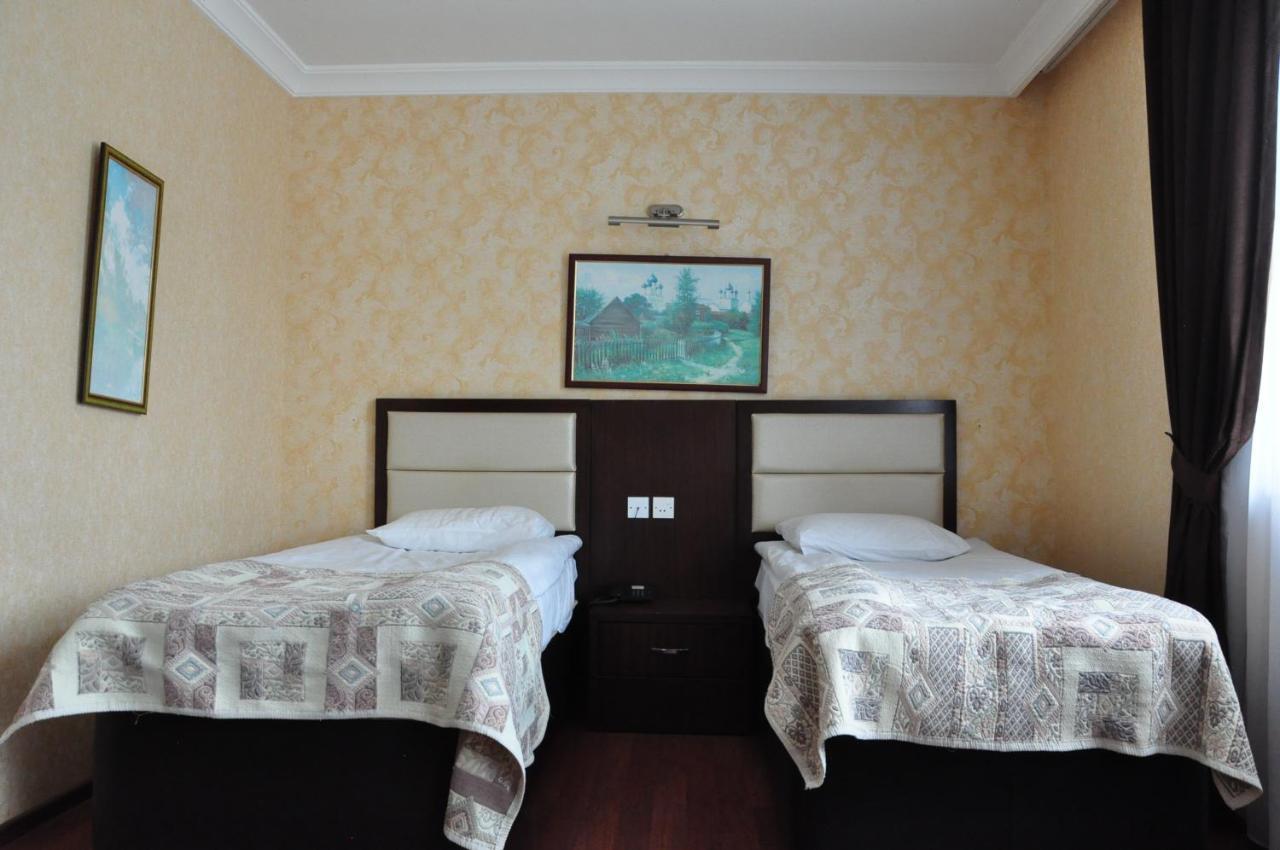 Vilesh Palace Hotel มาซาลเลอ ภายนอก รูปภาพ