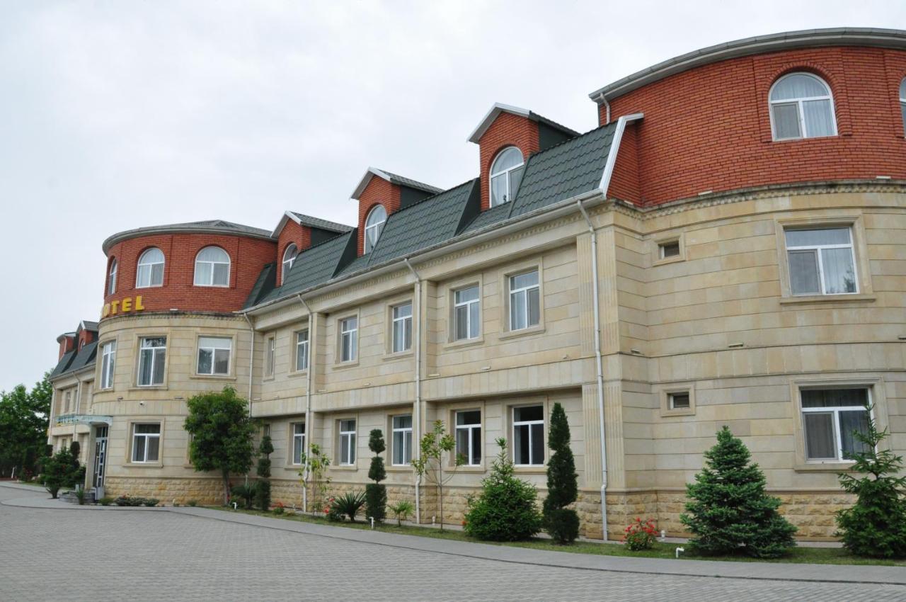 Vilesh Palace Hotel มาซาลเลอ ภายนอก รูปภาพ