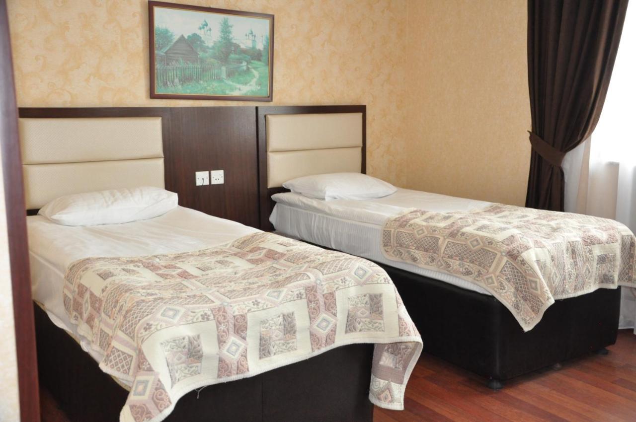 Vilesh Palace Hotel มาซาลเลอ ภายนอก รูปภาพ