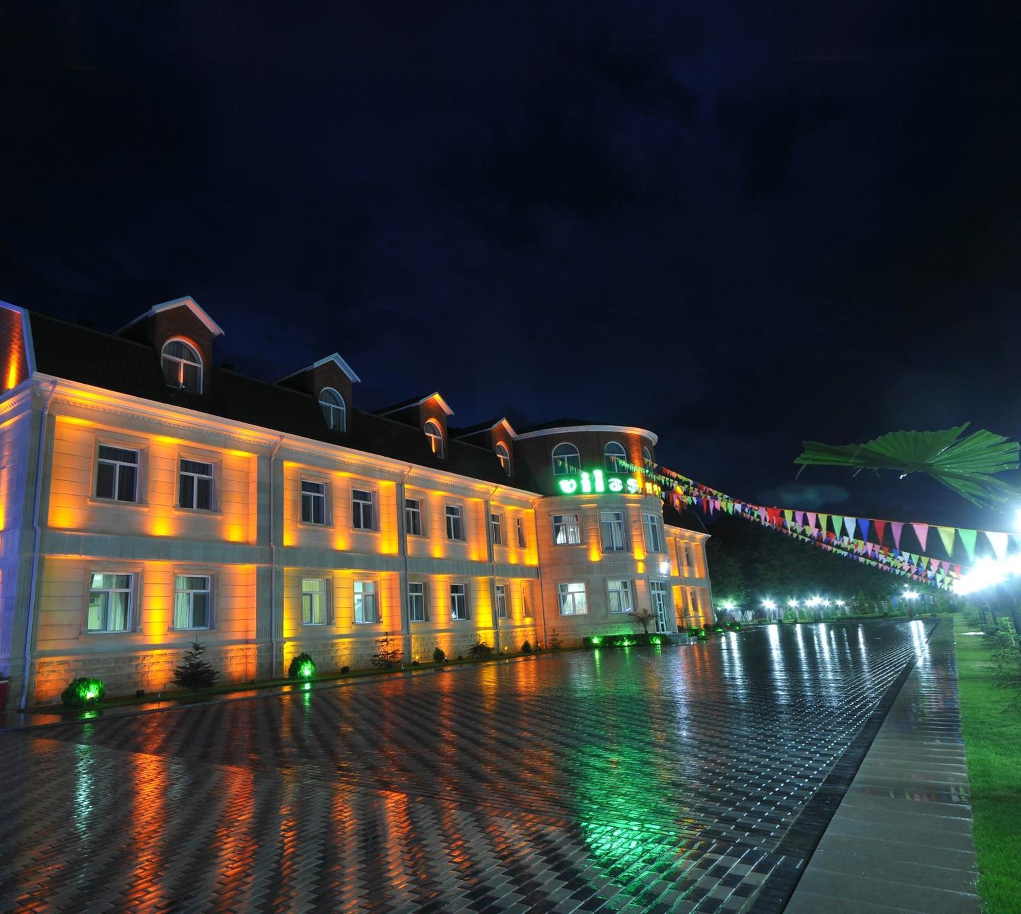 Vilesh Palace Hotel มาซาลเลอ ภายนอก รูปภาพ